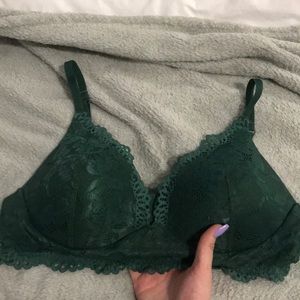 Wireless Emerald Lace Bra